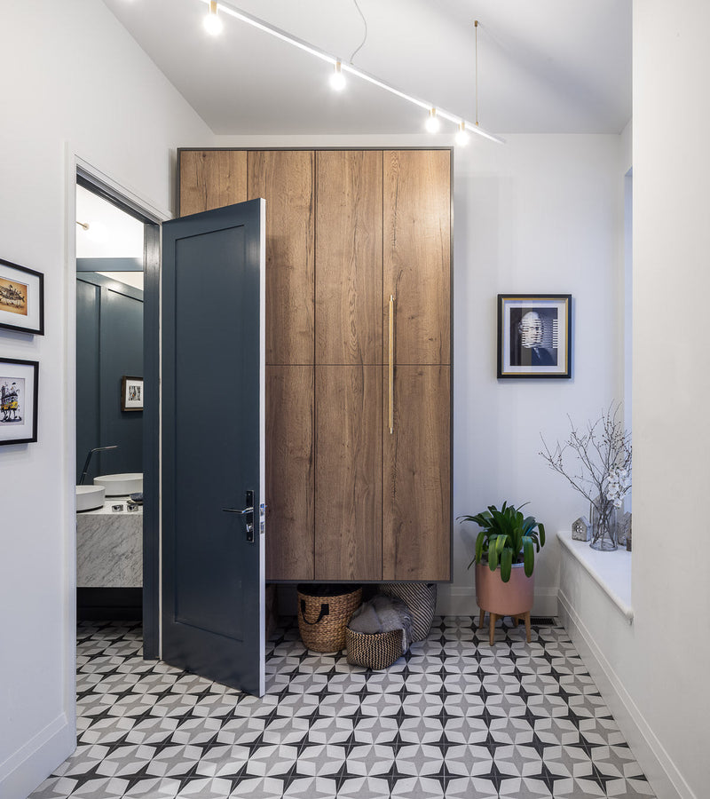 The Difference Between Selection and Curation in a Well-Designed Home